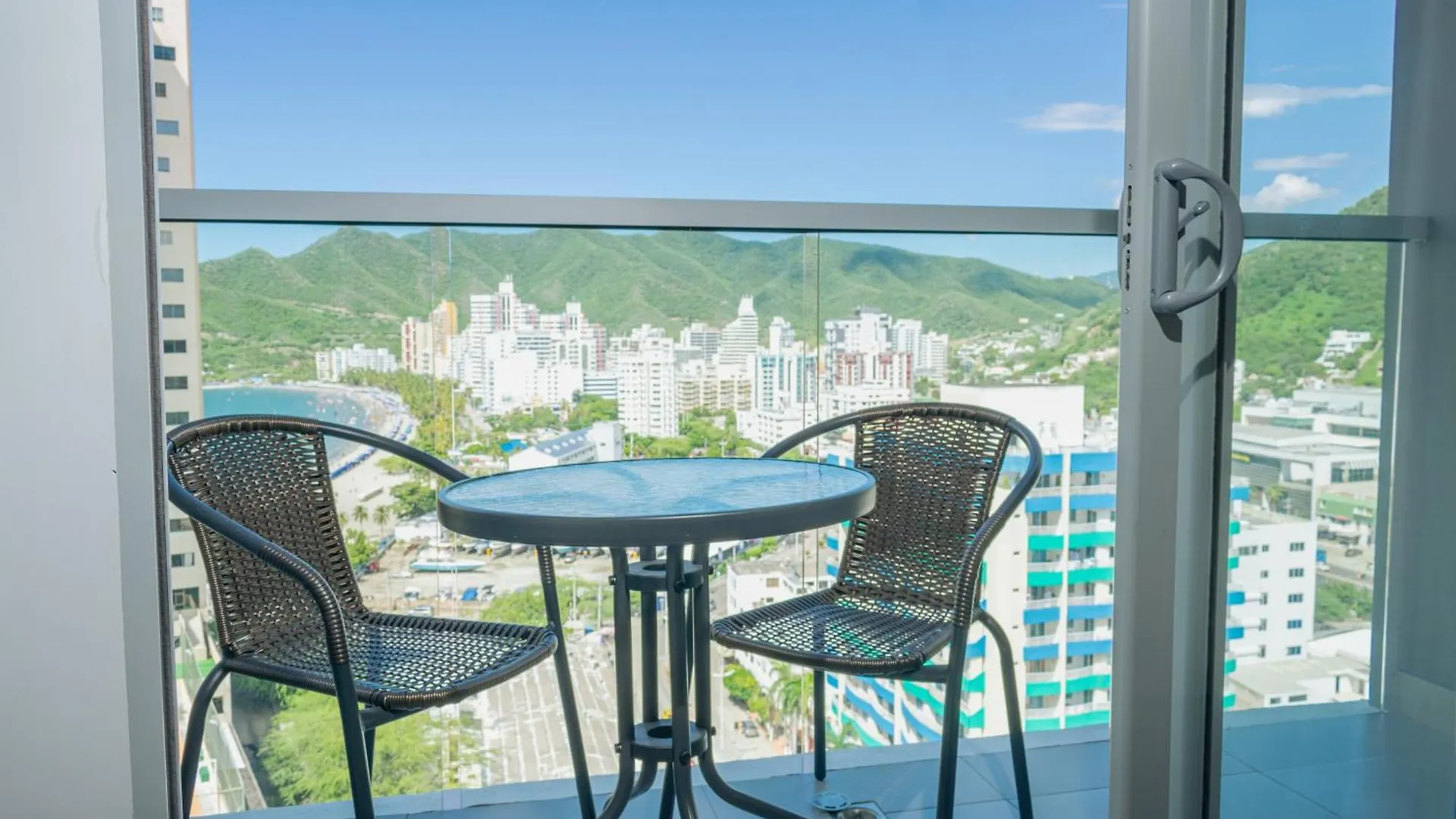 Ambar Roca Suites By Huespedia Puerto de Gaira